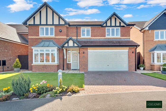 5 Bedroom Detached House For Sale In Sapphire Drive, Poulton-Le-Fylde, FY6