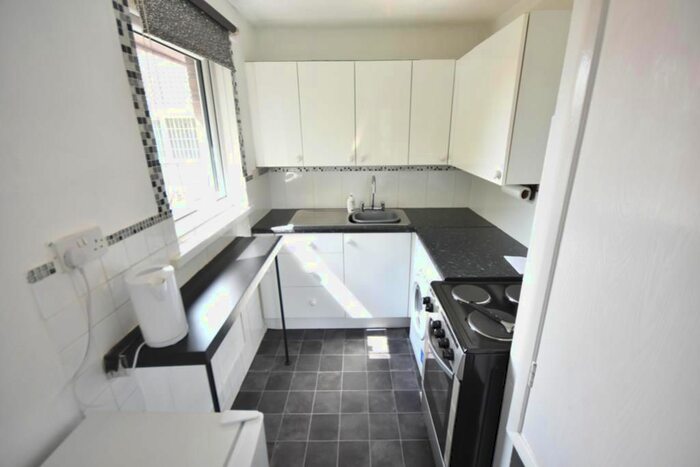 1 Bedroom Studio To Rent In Alverston Close, Newcastle Upon Tyne, NE15