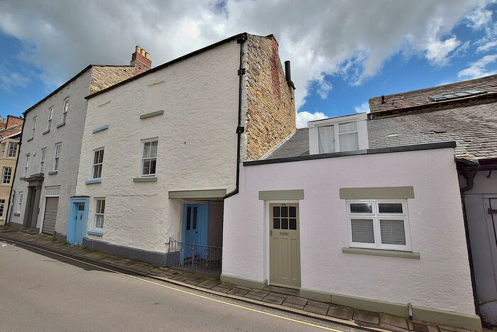 4 Bedroom Terraced House To Rent In Millgate, Richmond, DL10