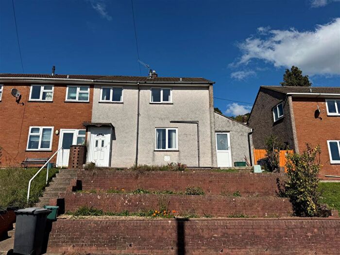 2 Bedroom End Of Terrace House For Sale In Fairview Avenue, Risca, Newport, NP11