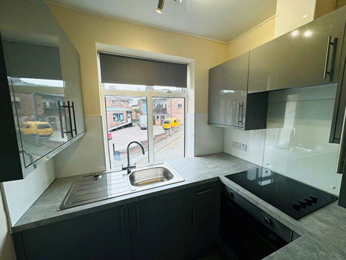 1 Bedroom Flat To Rent In Prestbury Road, Macclesfield, SK10