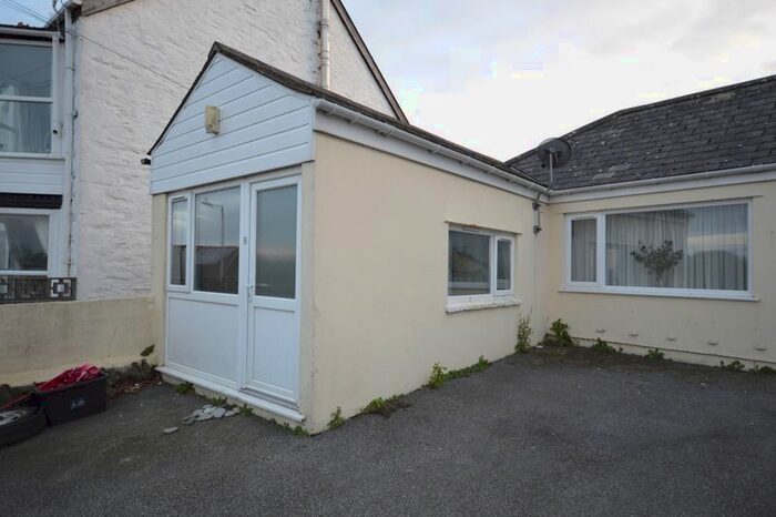 1 Bedroom Flat To Rent In Trenance Road, Newquay, TR7