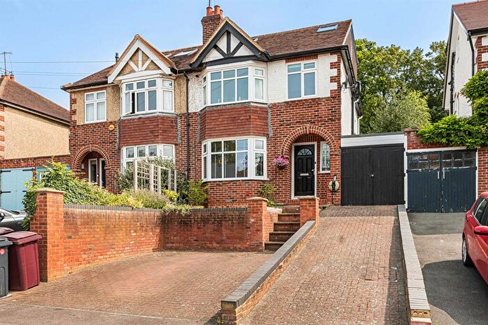 4 Bedroom Semi Detached House For Sale In Hemdean Road, Caversham, Reading, RG4