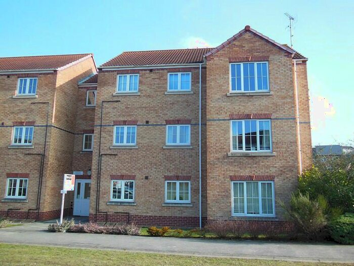 3 Bedroom Apartment To Rent In Kings Walk, Berry Hill Park, Mansfield, NG18