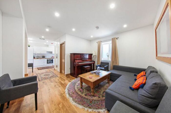 2 Bedroom Apartment To Rent In Abercorn Place, St John's Wood, London, NW8