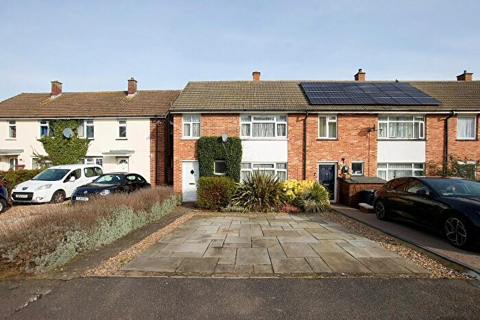 3 Bedroom End Of Terrace House For Sale In Rooksmead | Bedford | Beds |, MK41