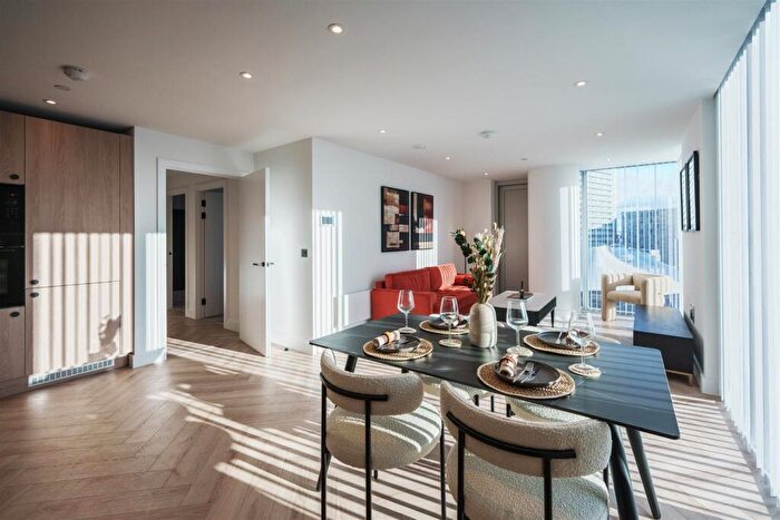 3 Bedroom Flat For Sale In Bankside, Collier Street, Manchester, M3