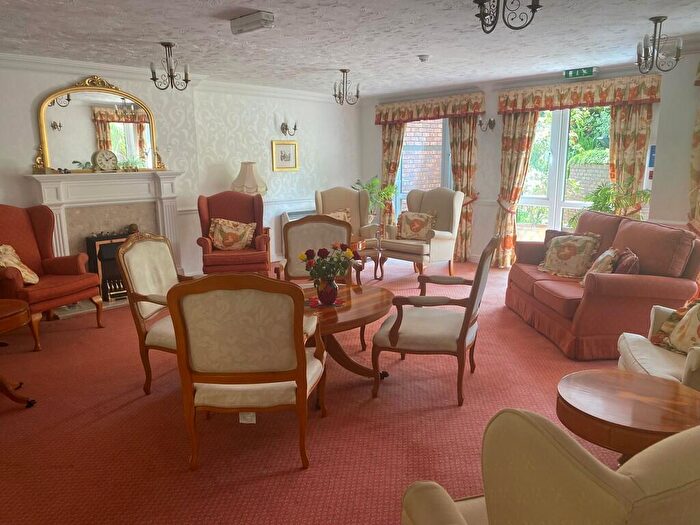 1 Bedroom Apartment For Sale In Warwick Avenue, Derby, DE23