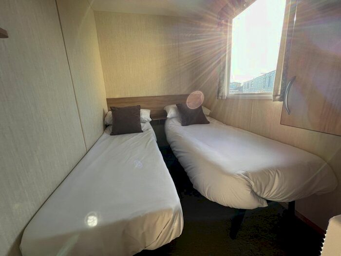3 Bedroom Property For Sale In Golden Leas Holiday Park, Sheerness, Kent, ME12