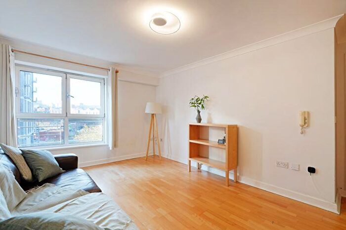 2 Bedroom Apartment To Rent In Pinsent, Millsands, Sheffield, S3