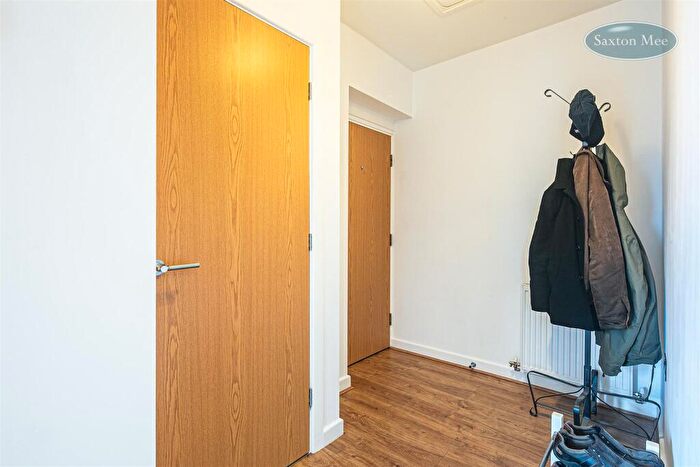 2 Bedroom Apartment For Sale In The Willows, Middlewood Road Hillsborough, Sheffield, S6