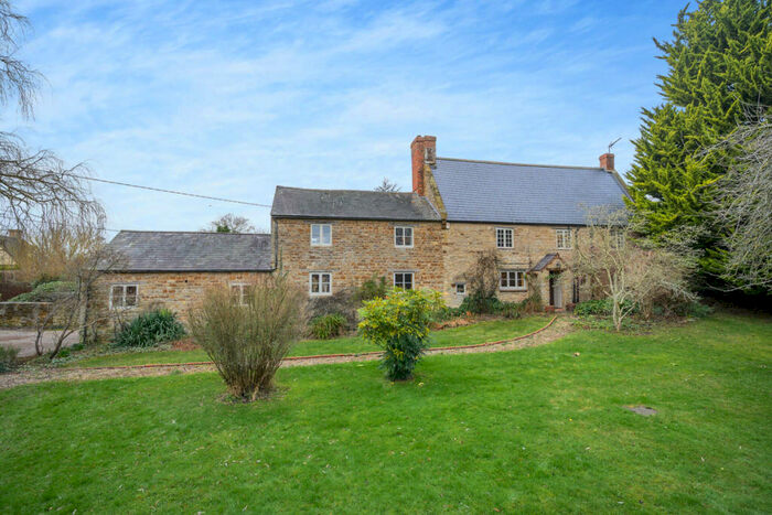 4 Bedroom Detached House For Sale In High Street South Tiffield Towcester, Northamptonshire, NN12