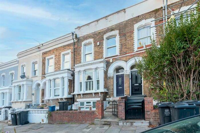 3 Bedroom Flat To Rent In Martaban Road, N16