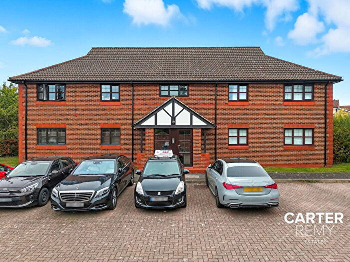 2 Bedroom Flat For Sale In Celedon Close, Grays, RM16