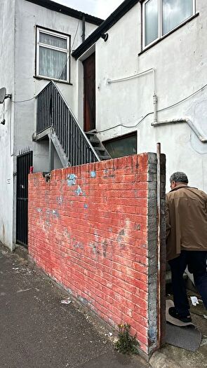 1 Bedroom Flat To Rent In Katherine Road, London, E6