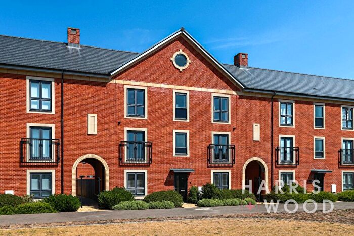 5 Bedroom Terraced House For Sale In Echelon Walk, Colchester, Essex, CO4