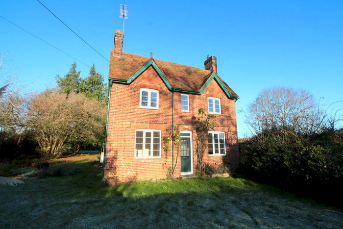 3 Bedroom Detached House To Rent In St. Pauls Walden, Hitchin, SG4