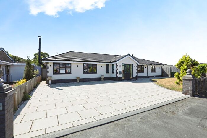 5 Bedroom Detached Bungalow For Sale In Spymers Croft, Liverpool, L37