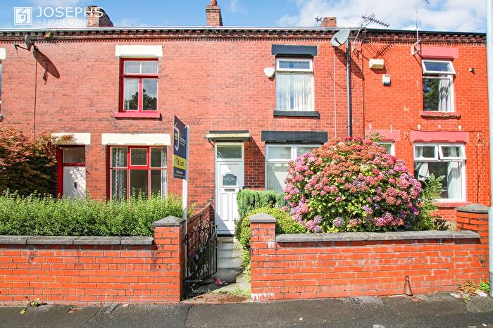 2 Bedroom Terraced House To Rent In Hawthorne Road, Bolton, BL3