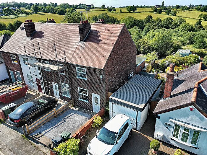2 Bedroom Cottage For Sale In Loscoe-Denby Lane, Loscoe, Heanor, DE75