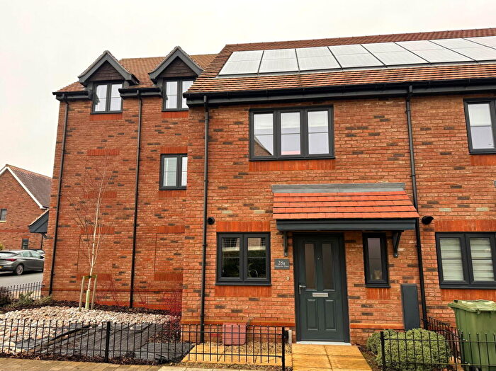 2 Bedroom End Of Terrace House To Rent In Holdenby Drive, Corby, NN17