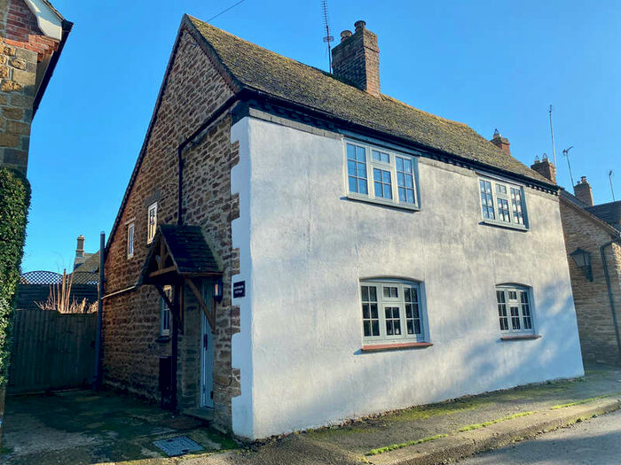 3 Bedroom Detached House To Rent In Barnbrook Cottage, Manor Road, Staverton, Northants, NN11 6jd.