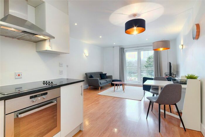 1 Bedroom Flat To Rent In Seward Street, Islington, EC1V