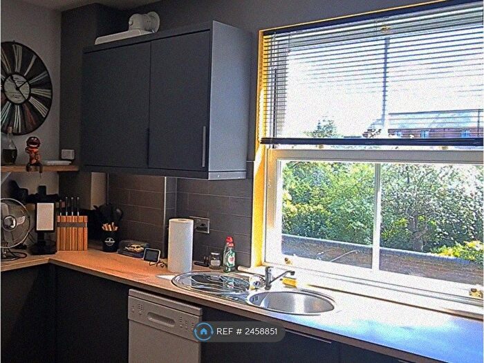 1 Bedroom Flat To Rent In Arboretum Road, Worcester, WR1