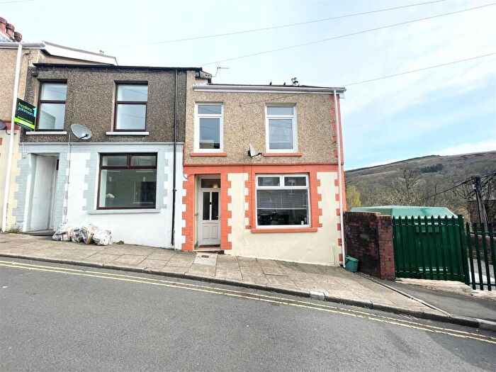 3 Bedroom End Of Terrace House For Sale In Penygraig Terrace, Ynysybwl, Pontypridd, CF37