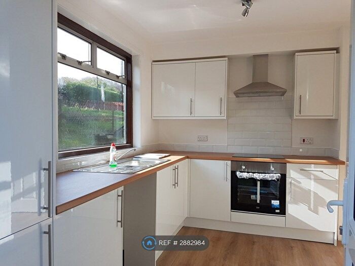 3 Bedroom Semi-Detached House To Rent In Pennyfern Road, Greenock, PA16