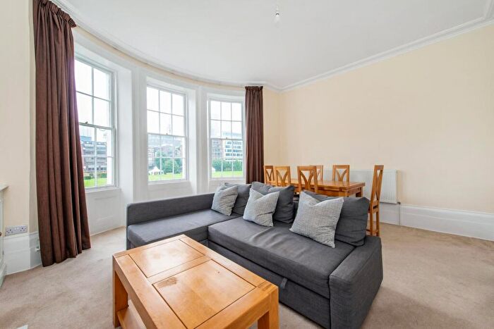 2 Bedroom Flat To Rent In Bunhill Row, London, EC1Y