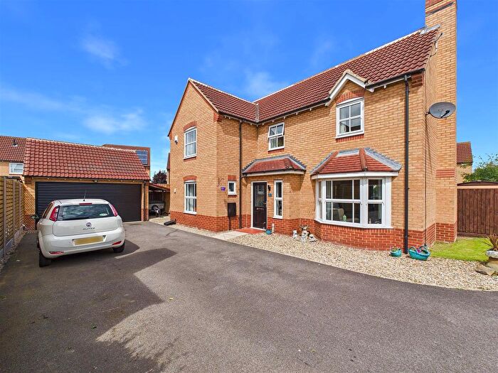 4 Bedroom Detached House For Sale In Little Pasture, Broomhill, Ingleby Barwick, TS17