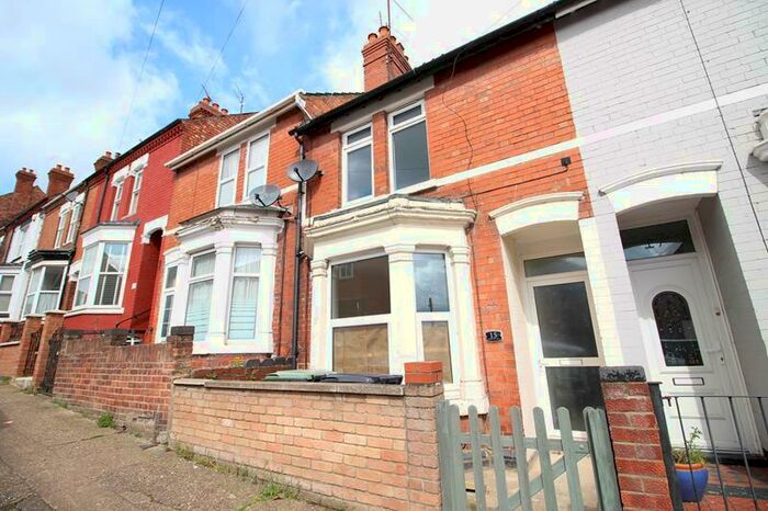 3 Bedroom Terraced House To Rent In Fitzwilliam Street, Rushden, NN10