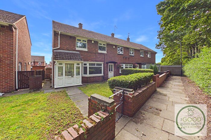 2 Bedroom Semi-Detached House For Sale In Hampstead Square, Sunderland, SR4