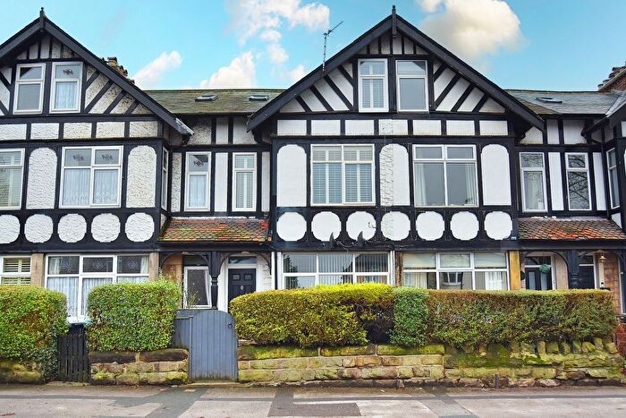 2 Bedroom Flat For Sale In Skipton Road, Harrogate, HG1