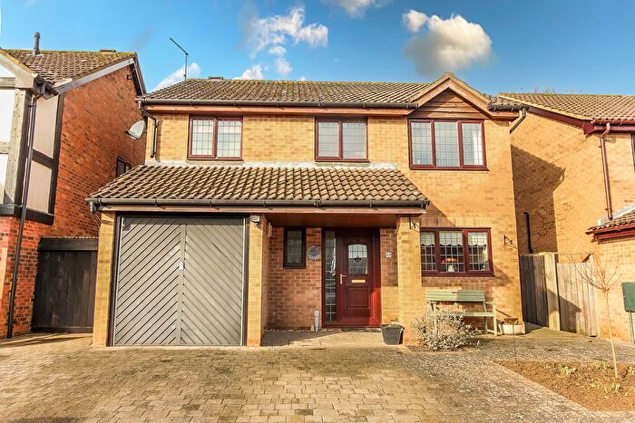 4 Bedroom Detached House For Sale In Wye Close, Wellingborough, NN8