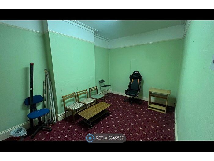 3 Bedroom Terraced House To Rent In Barton St, Gloucester, GL1