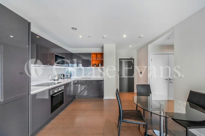 1 Bedroom Flat To Rent In Glasshouse Gardens, Glasshouse Gardens, Stratford, London, E20