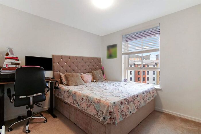 2 Bedroom Flat For Sale In Granton Court, Glasgow, Glasgow City, G5