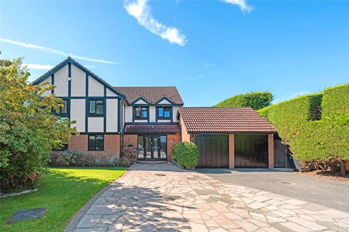 5 Bedroom Detached House For Sale In Beckenham Place Park, Beckenham, BR3