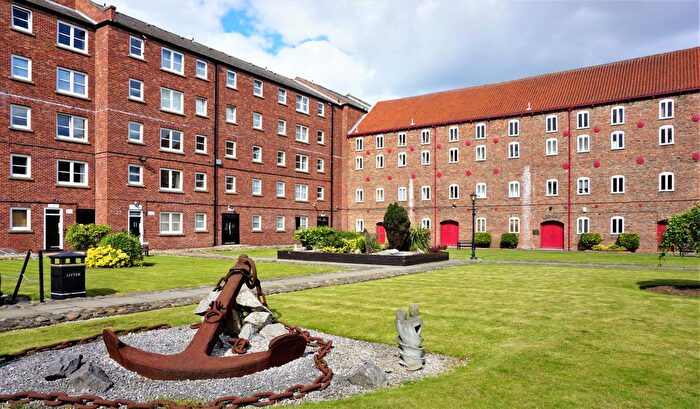 1 Bedroom Flat To Rent In High Street, Hull, HU1