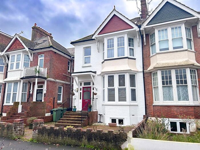 1 Bedroom Flat For Sale In Egerton Road, Bexhill-On-Sea, TN39
