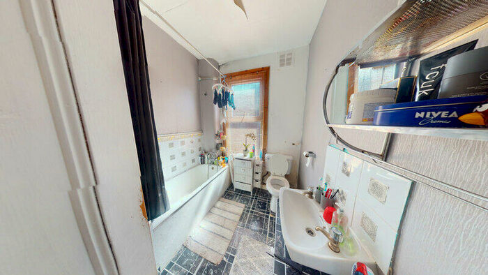 1 Bedroom Terraced House To Rent In Harold Street, Hyde Park, Leeds, LS6