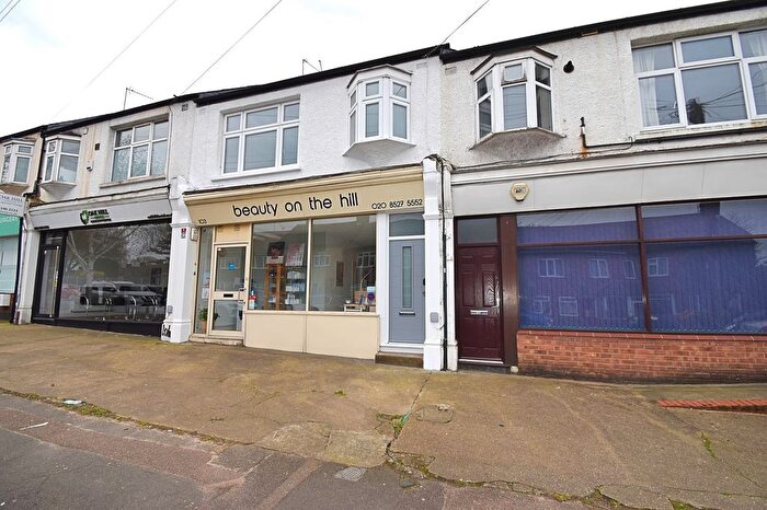 2 Bedroom Property For Sale In Oak Hill, Woodford Green, Essex., IG8