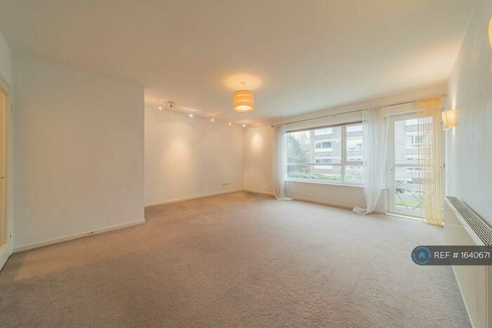 2 Bedroom Flat To Rent In Oak Dale Road, Sheffield, S7