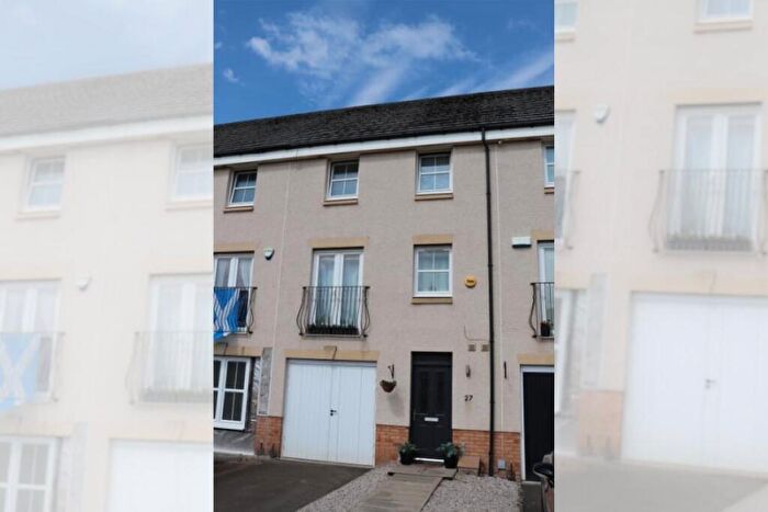 4 Bedroom Town House For Sale In Park Gardens, Musselburgh, EH21