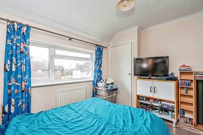 3 Bedroom Terraced House For Sale In Mill Pond Road, Gosport, Hampshire, PO12