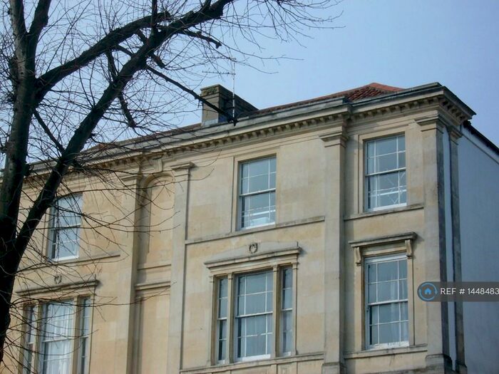 3 Bedroom Flat To Rent In Gloucester Road, Bishopston, Bristol, BS7