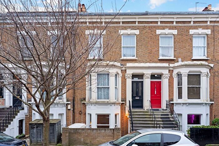 1 Bedroom Maisonette For Sale In Fordingley Road, London, W9