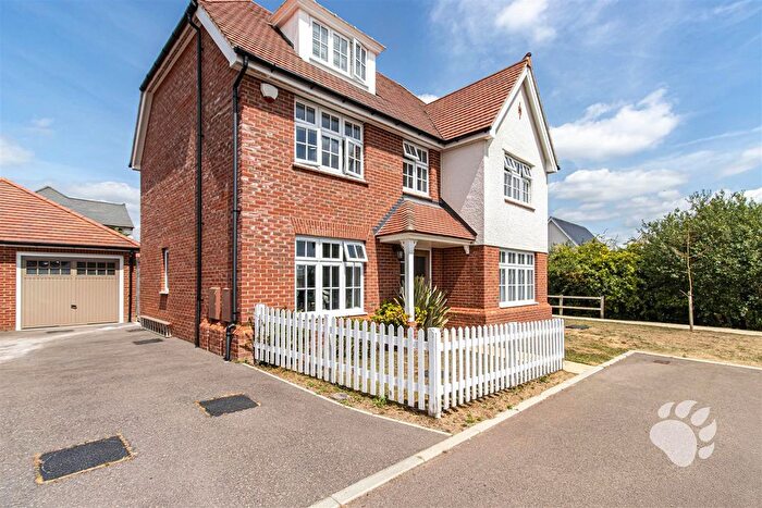 5 Bedroom Detached House For Sale In Burdett Road, Langdon Hills, SS16